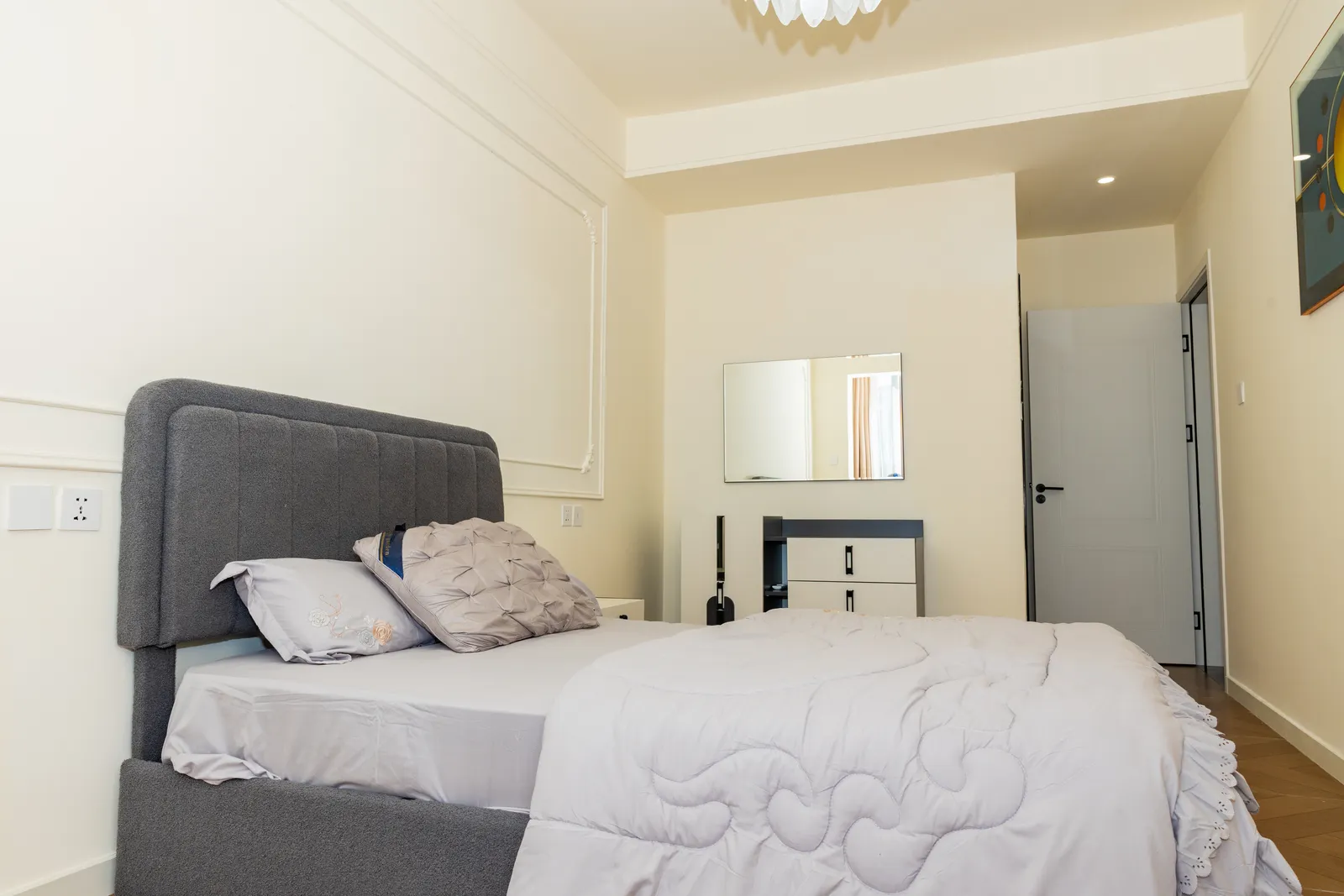 Bedroom — Furnished apartment in Kipé, Conakry