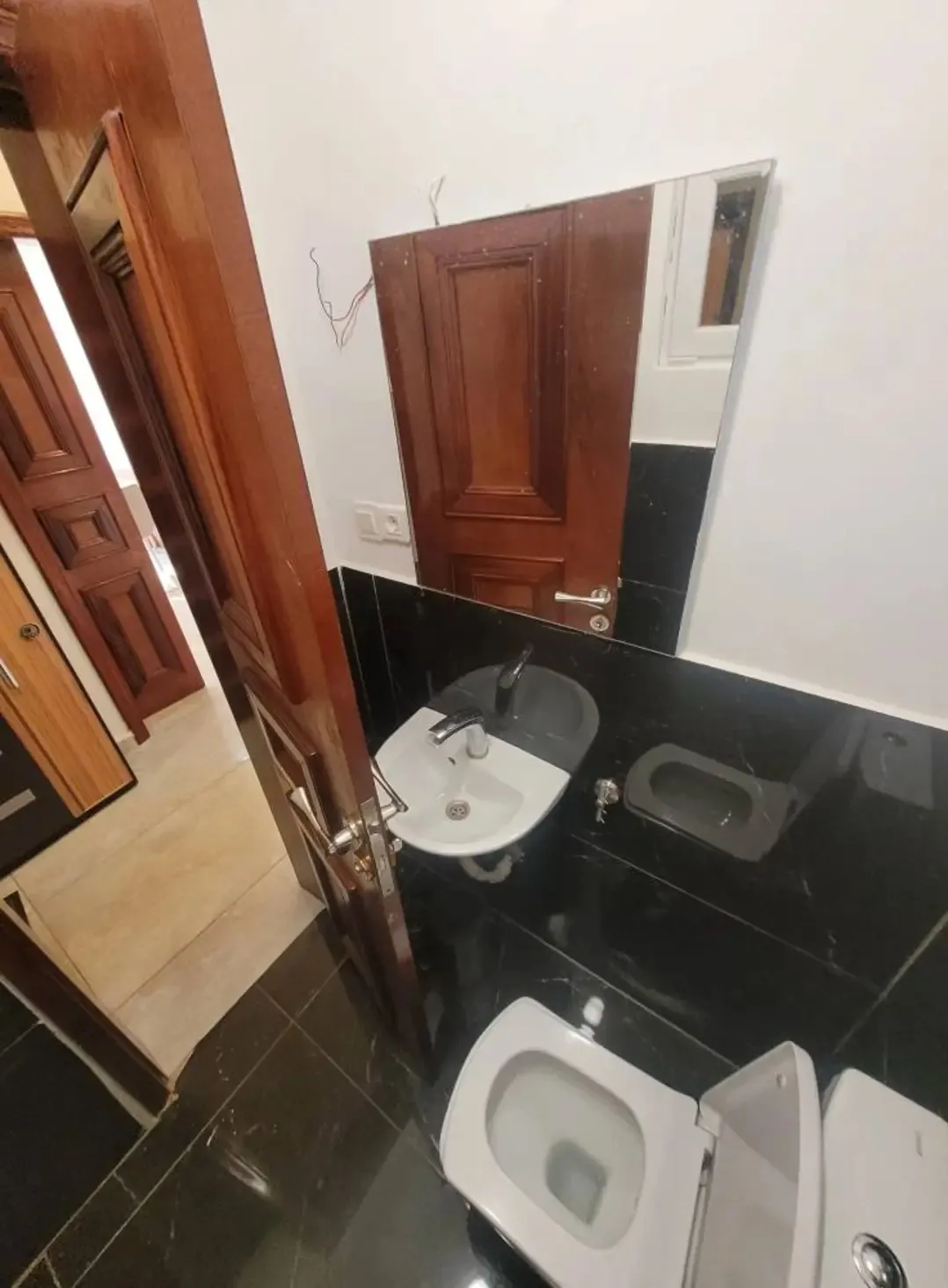 Bathroom 2 — Furnished apartment in Minière, Conakry