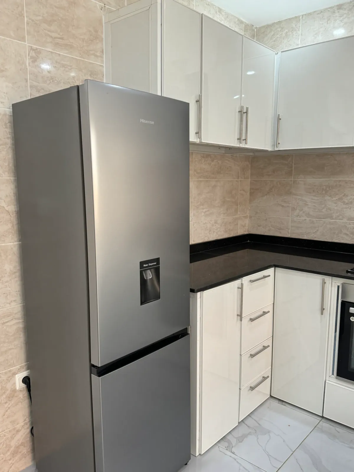 Kitchen 3 — Furnished apartment in Lambanyi, Conakry