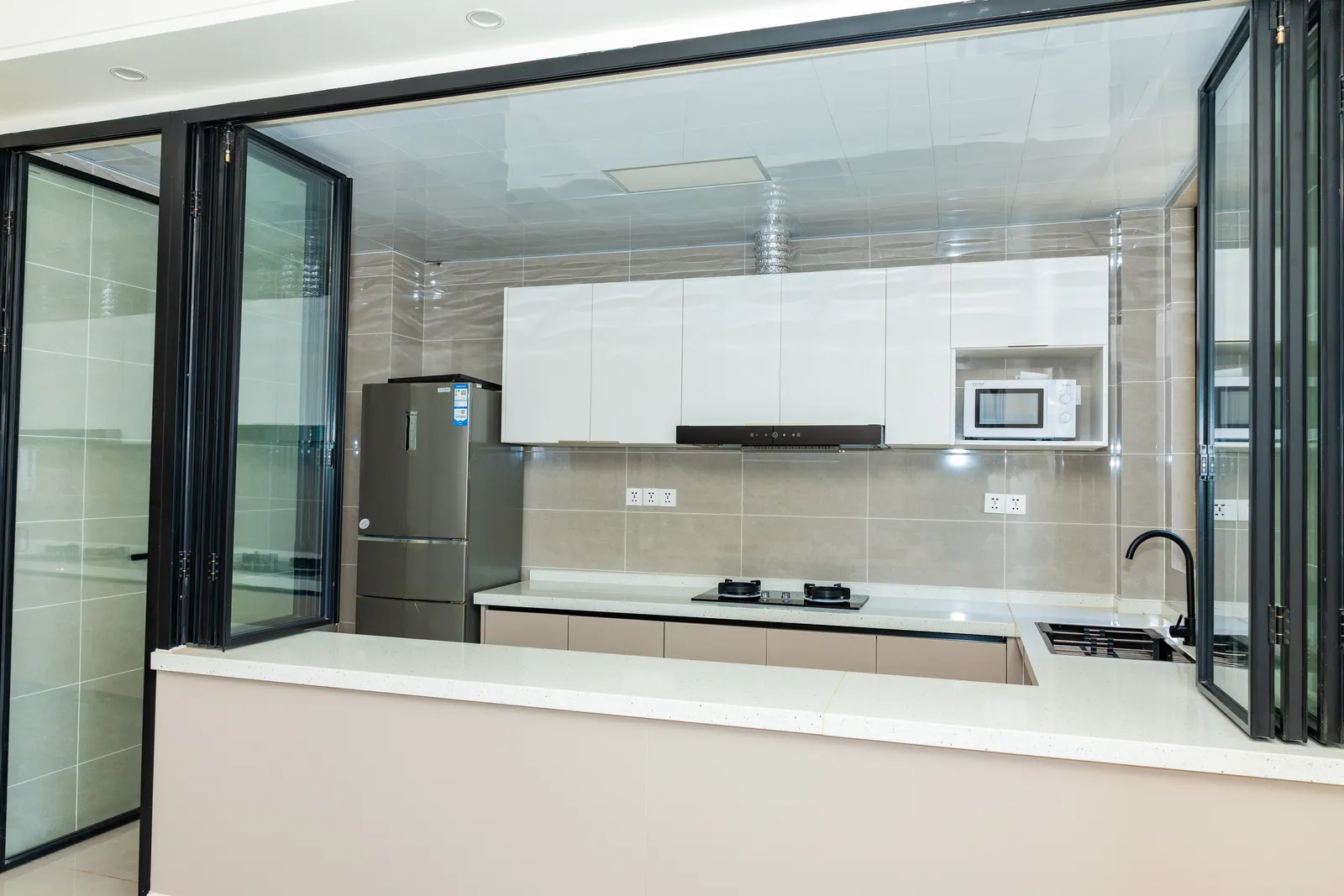 Kitchen — Furnished apartment in Kipé, Conakry