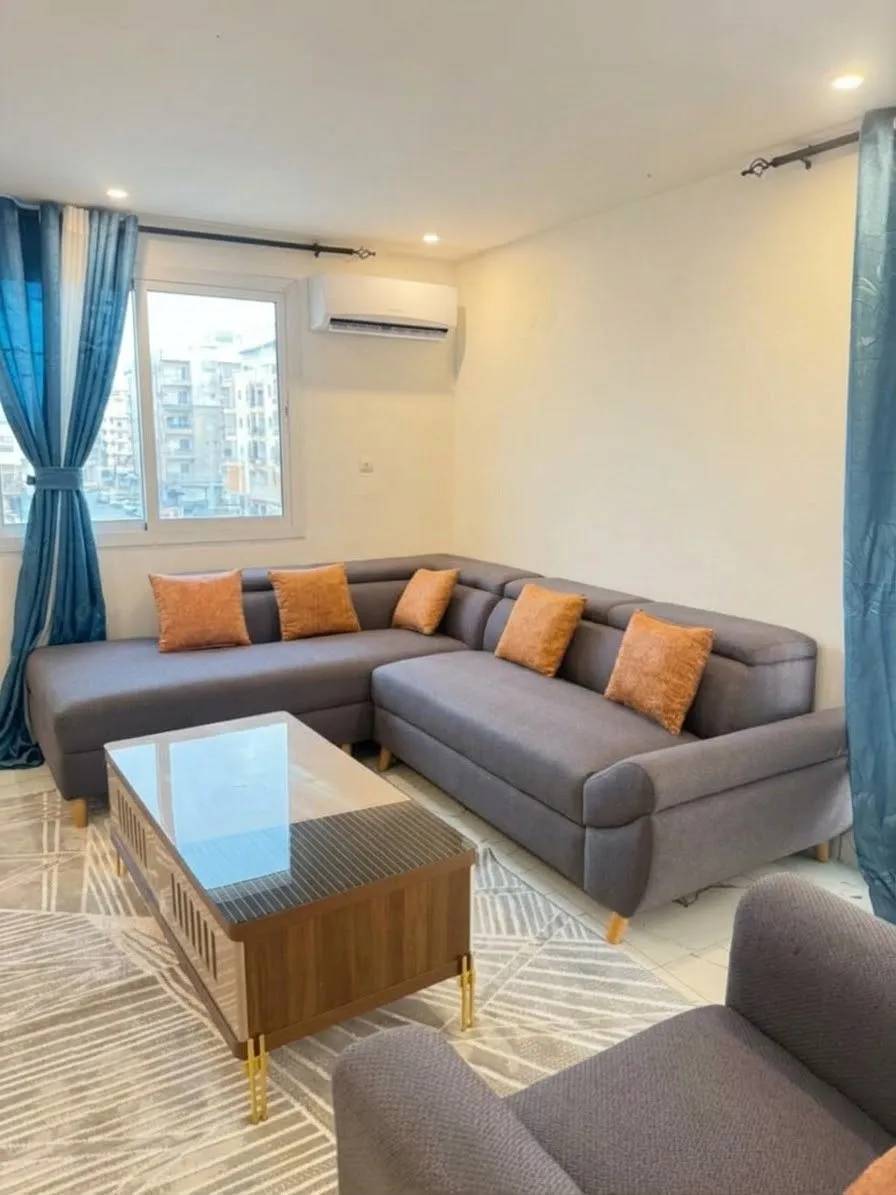 Salon 4 — Appartement meublé à Kipé, Conakry