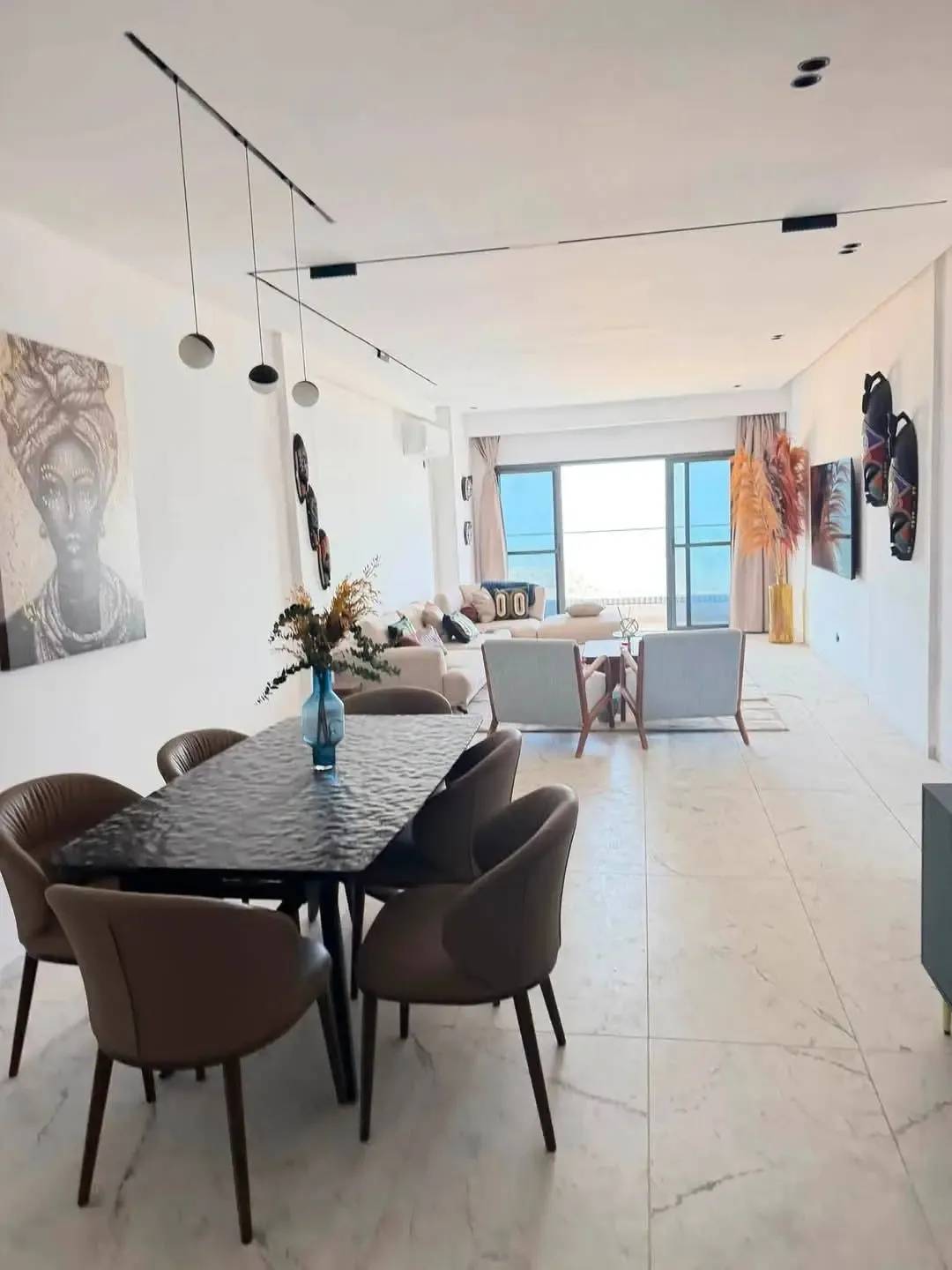 Salon — Appartement meublé à Camayenne, Conakry