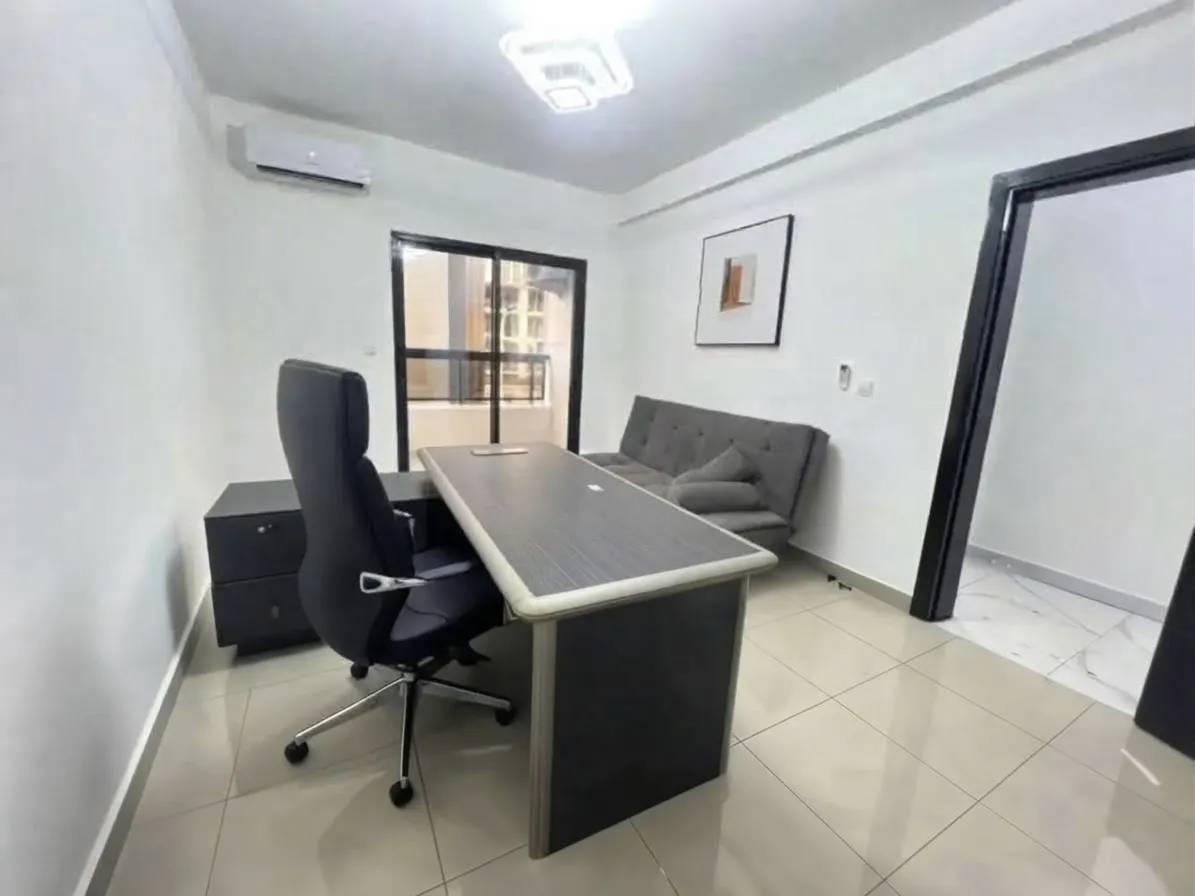 Furnished apartment in Kaloum, Conakry — photo