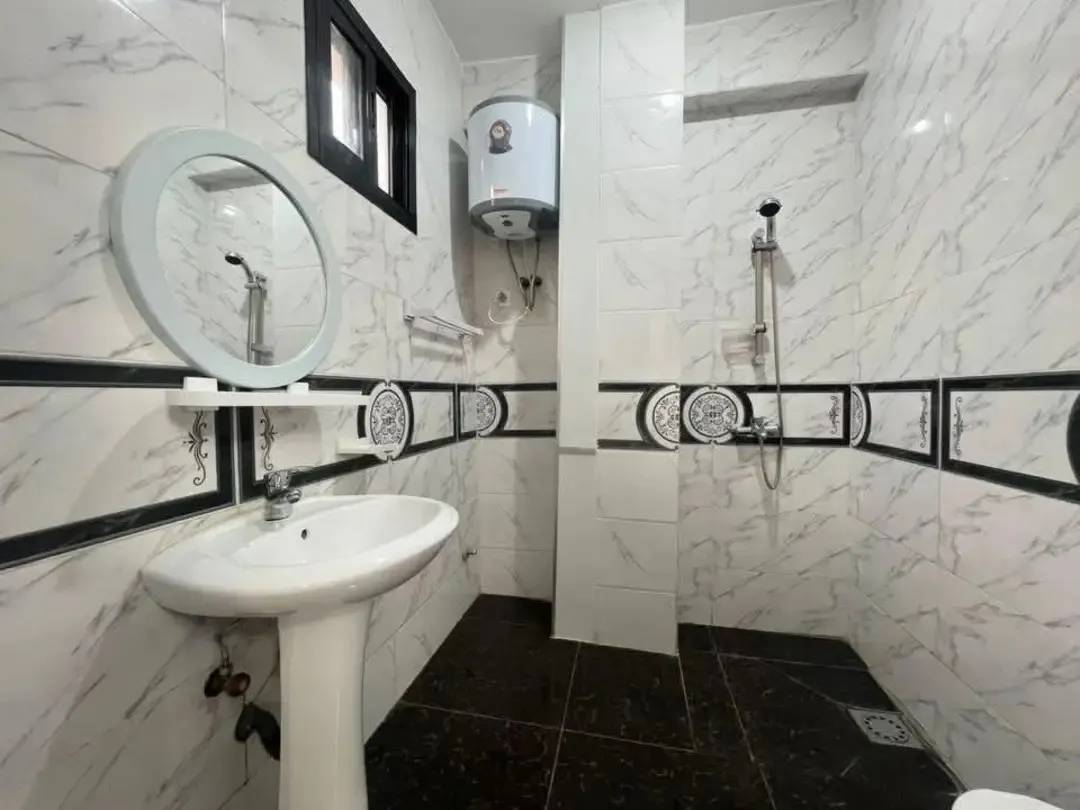 Bathroom — Furnished apartment in Kaloum, Conakry