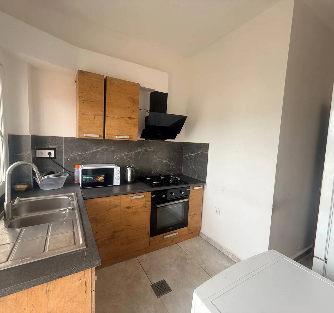 Cuisine 4 — Appartement meublé à Minière, Conakry