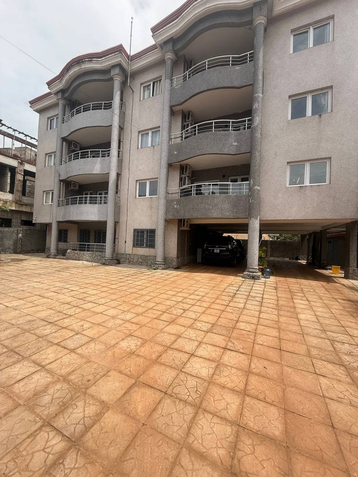 Extérieur — Appartement meublé à Minière, Conakry