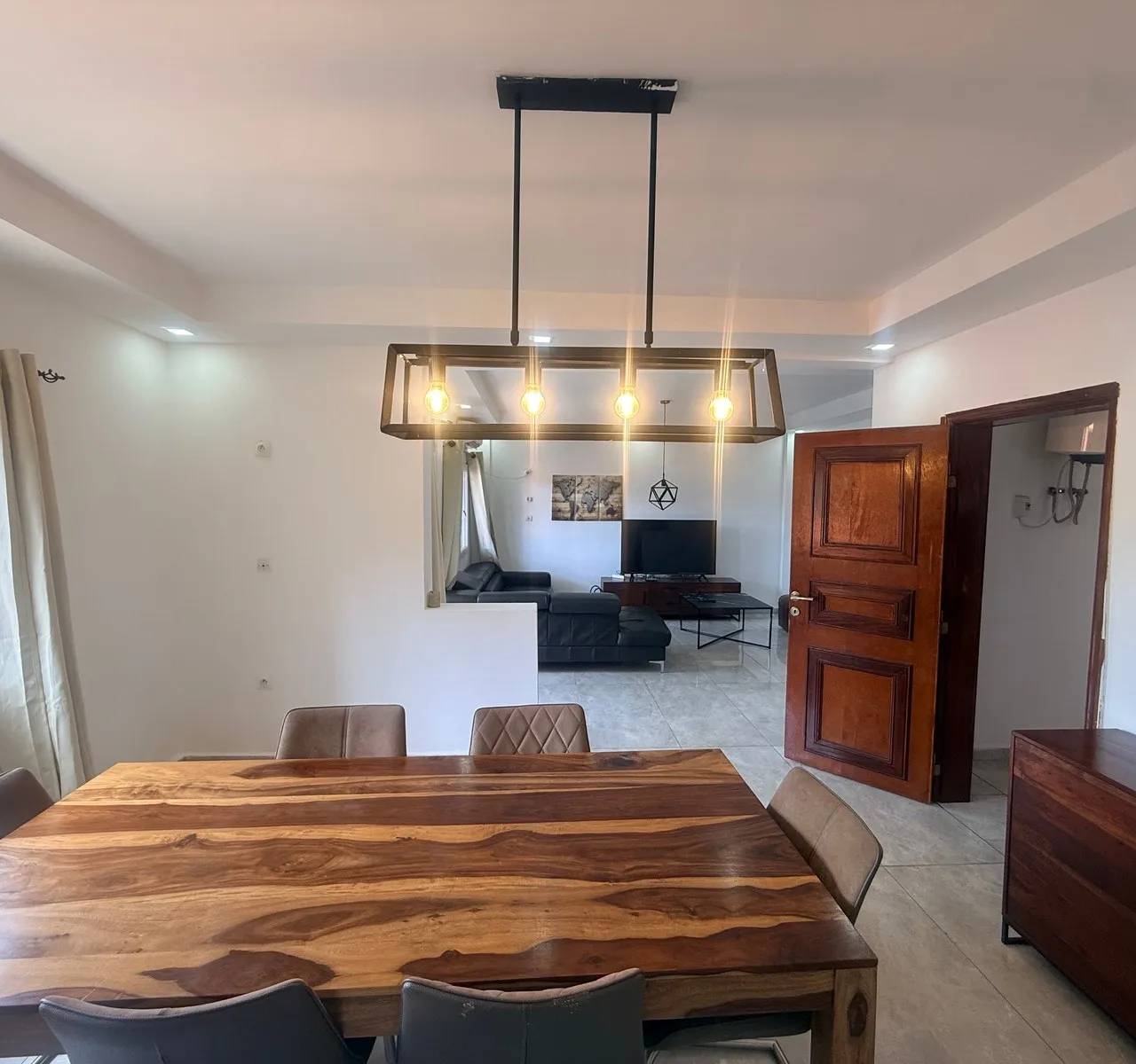 Dining area 3 — Furnished apartment in Minière, Conakry